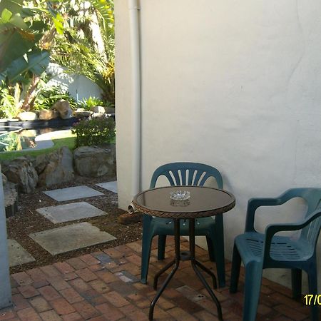 Be My Guest Lodge Bloubergstrand Ruang foto