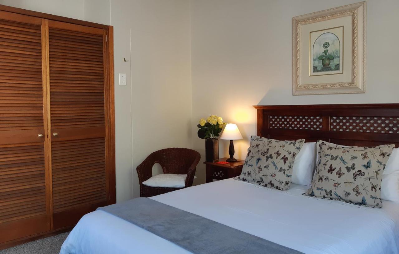 Be My Guest Lodge Bloubergstrand Bagian luar foto