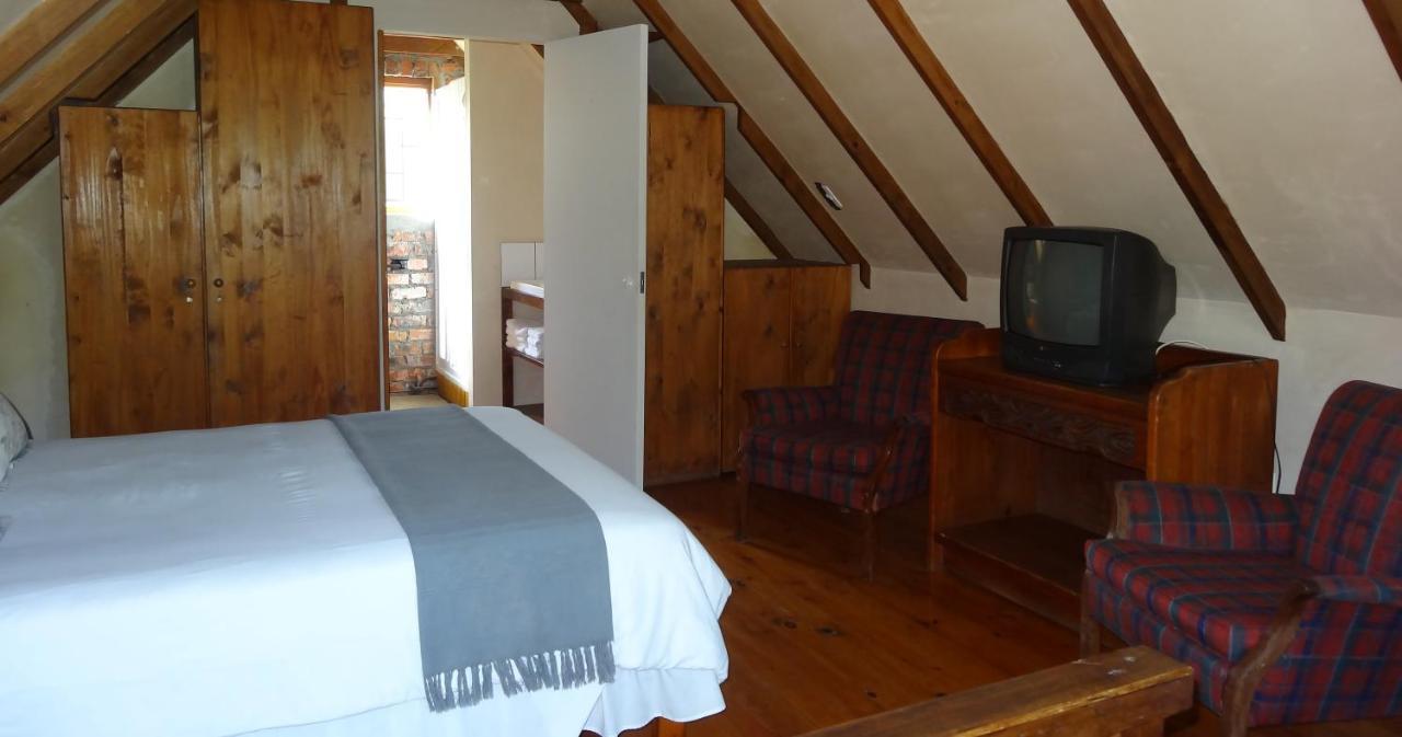 Be My Guest Lodge Bloubergstrand Bagian luar foto